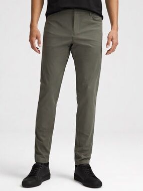 Lululemon ABC Slim Fit Pants Men’s 32x30 Army Green 5 Pocket Casual Stretch